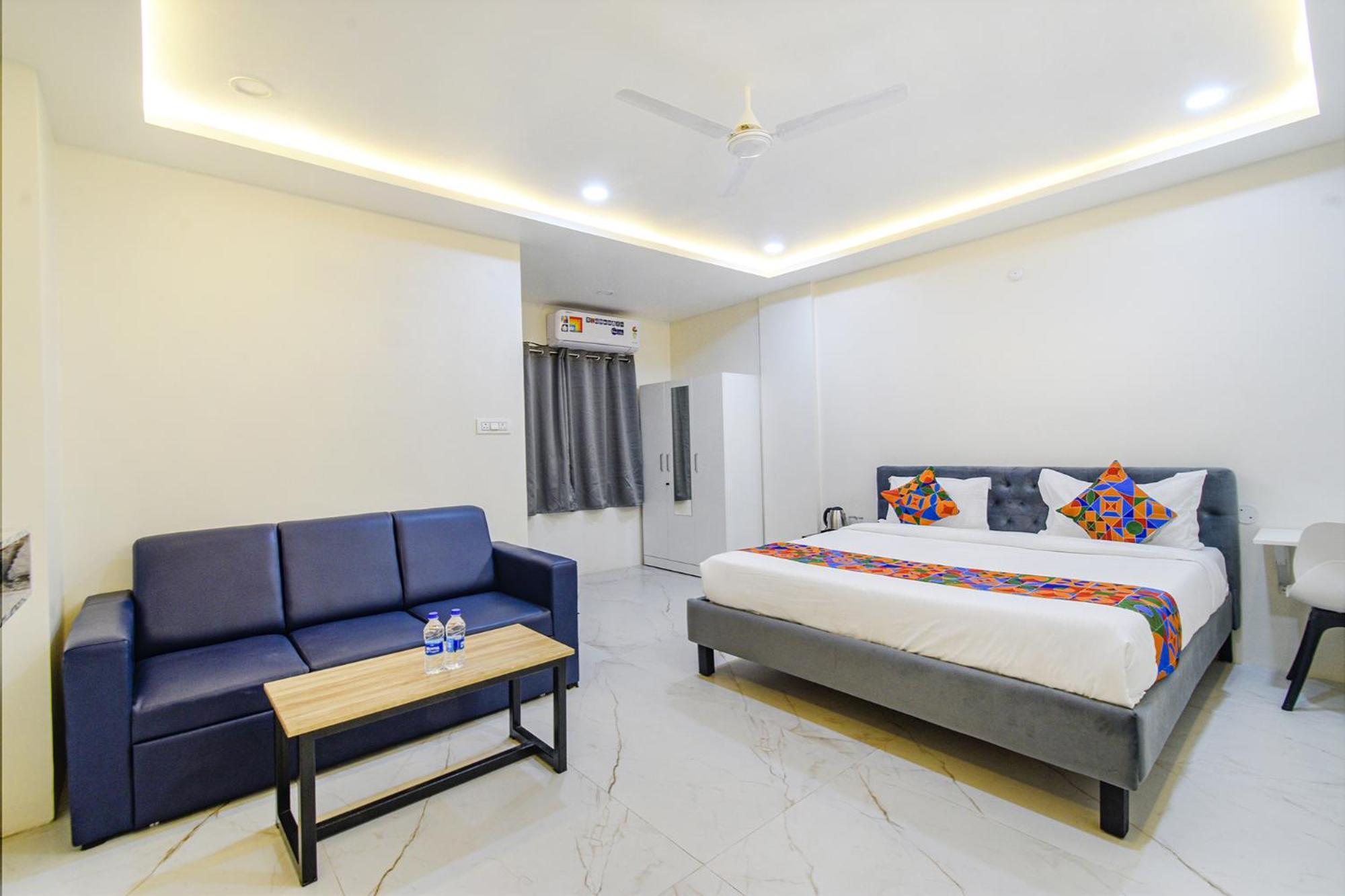Fabhotel Ssr Ikon Suites - Nr Hyderabad Central University, Kondapur Esterno foto